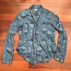 Hollister Aztec print flannel